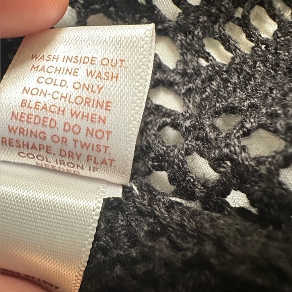 LC Lauren Conrad Crochet Black Cold Shoulder Preppy Tunic - Picture 11 of 11